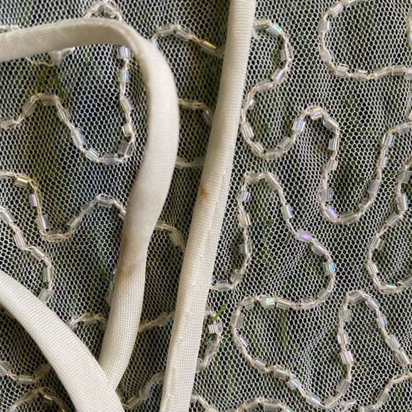 Off white Y2K top - Picture 10 of 16